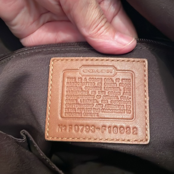Vintage ‘90’s COACH Handbag - Picture 6 of 7